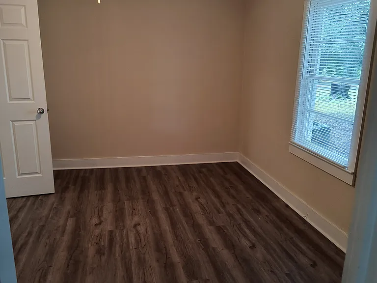 687 Christmas Ave — Photo 12