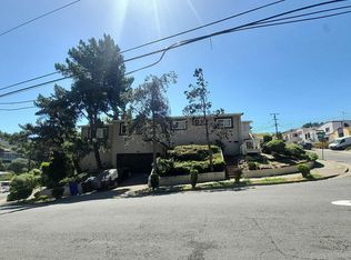 3700 Lundholm Ave, Oakland, CA 94605