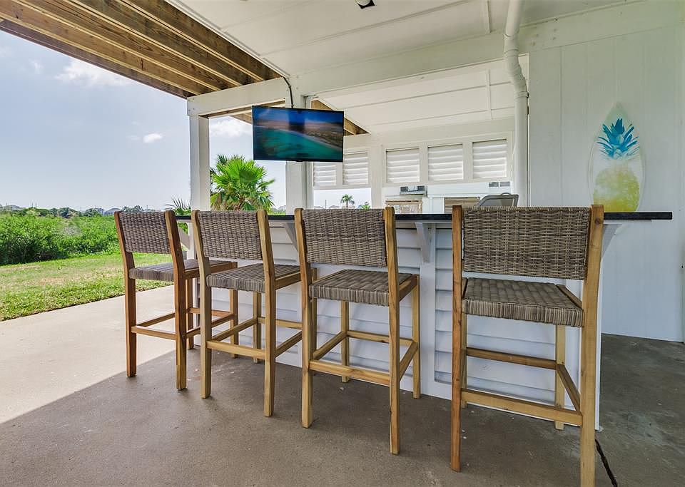 4112 Isla Del Sol, Galveston, TX 77554 Zillow