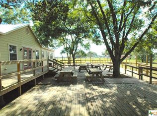 135 Fm 1295, Moulton, TX 77975