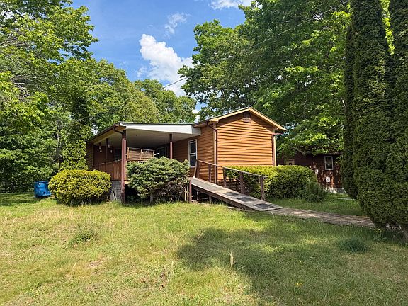 2nd image of 567 Hundley Rd