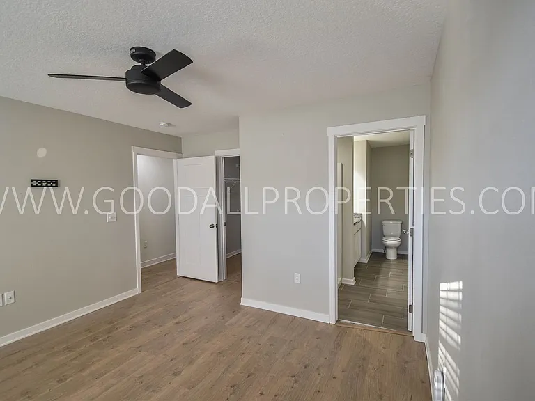 2726 NW Kate Shelley Ln — Photo 11