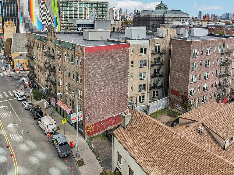 Magnolia Apartments — Photo 22