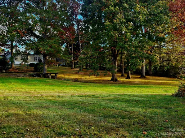 70 Souther Rd, Fletcher, NC 28732