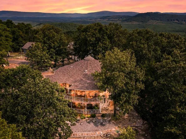 1 Mesero Pl, Hot Springs Village, AR 71909