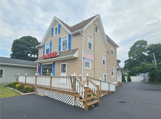 69 Stonewood Ave, Rochester, NY 14612