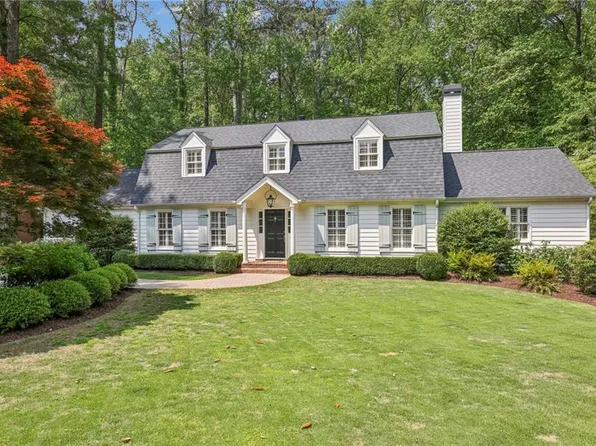 6040 Weatherly Dr, Atlanta, GA 30328