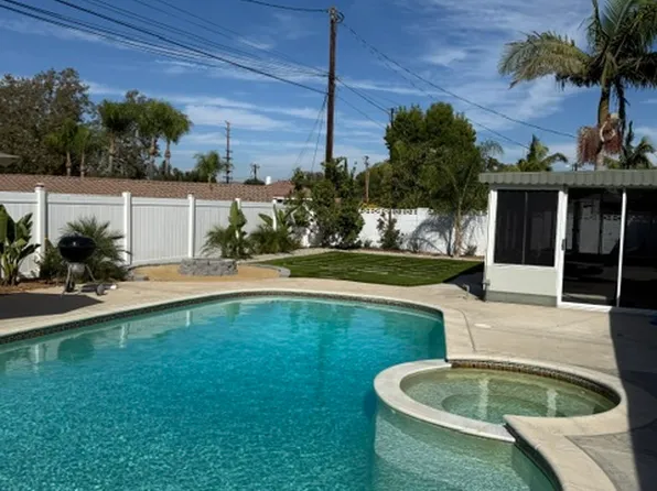 417 W Columbia Rd, Thousand Oaks, CA 91360