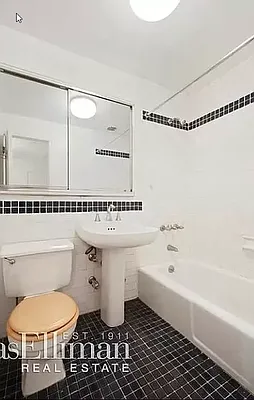 Rented by Douglas Elliman | media 15