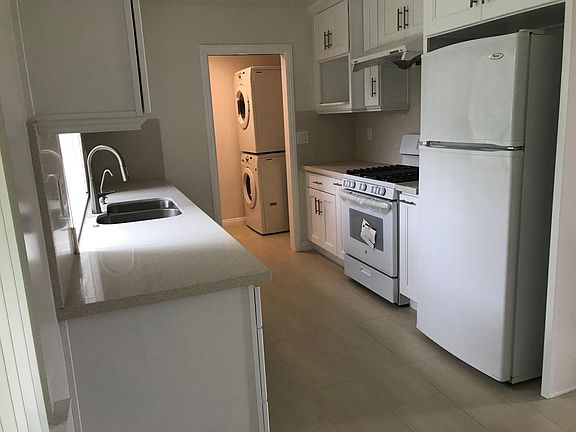 4th image of 5519 Sara Mar Ln