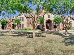 1824 Greenway Crossing Dr, Haslet, TX 76052
