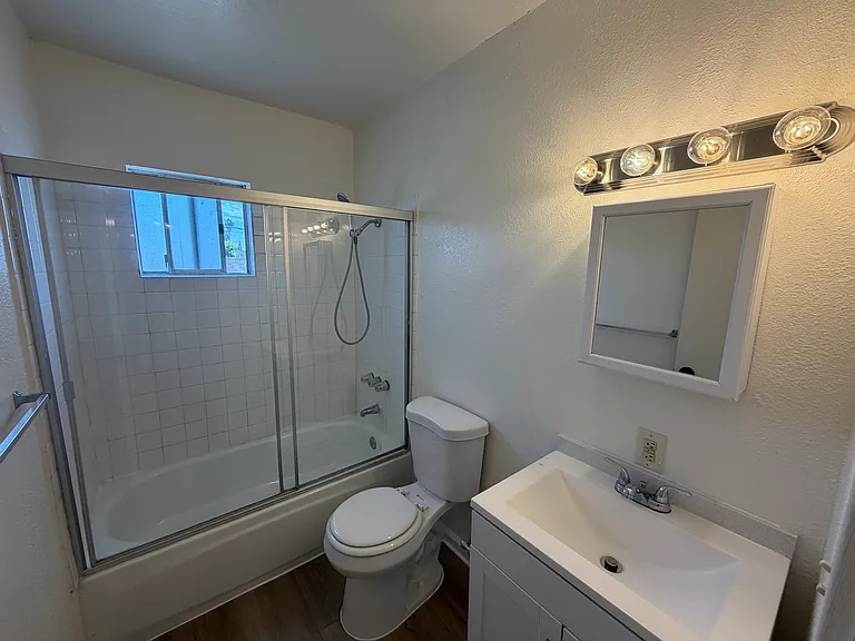 3145 Keats St — Photo 15