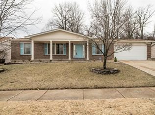 11984 Beaverton Dr, Bridgeton, MO 63044