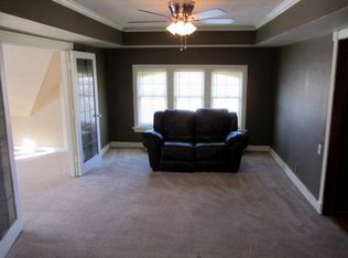 2810 N Murray Ave, Milwaukee, WI 53211