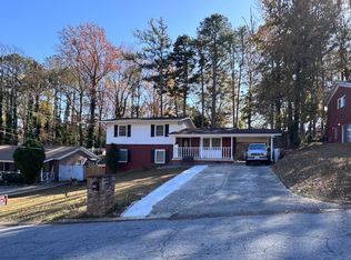 4112 Green Oak Dr, Doraville, GA 30340