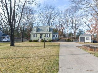 11 Occident Cir, Walpole, MA 02081