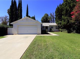 8355 Garden Grove Ave, Northridge, CA 91325