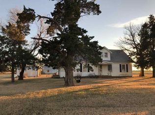 1403 E 100th St S, Geuda Springs, KS 67051