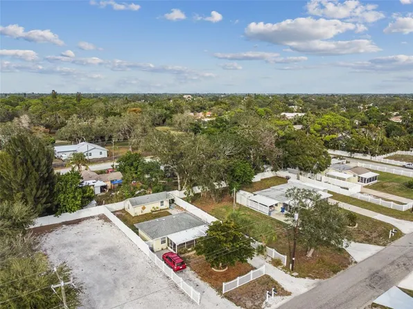 2035 Doud St #A & B, Sarasota, FL 34231