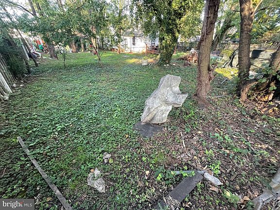 2nd image of 4619 Addison Rd