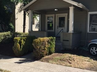 1875 Onyx St, Eugene, OR 97403