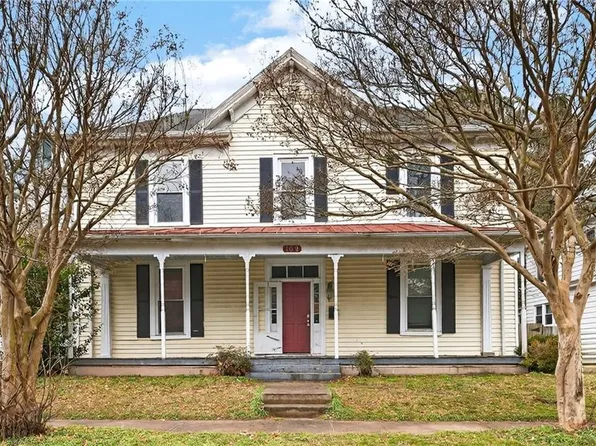 109 Saint James Ave, Suffolk, VA 23434
