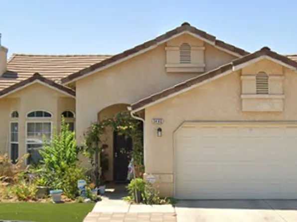 5482 E Kaviland Ave, Fresno, CA 93727