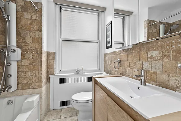 Sold by Compass | media 5