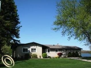 5953 Hillsboro Rd, Davisburg, MI 48350