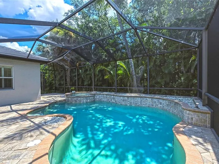 6853 Il Regalo Cir — Photo 27