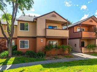 8201 Camino Colegio Dr APT 83, Rohnert Park, CA 94928