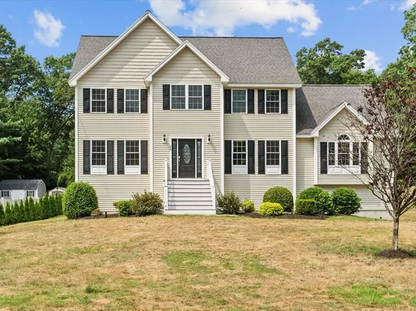 66 Marston St, Tewksbury, MA 01876