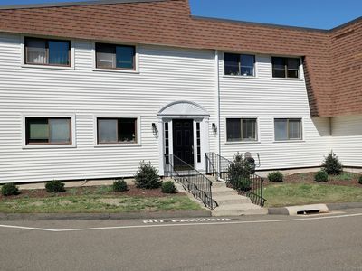 60 Hulls Highway #60, Southport, CT, 06890