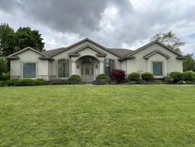 207 Meadowbrook Ln, Saint Marys, OH, 45885