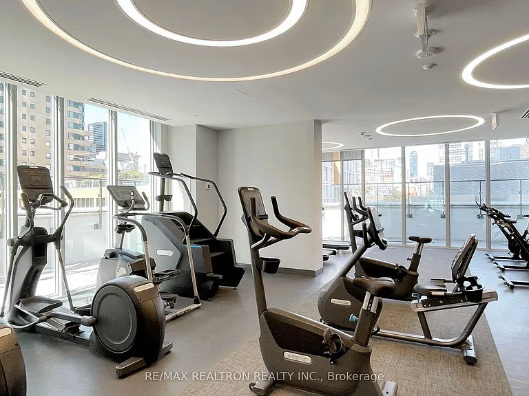 100 Dalhousie St #414 — Photo 24