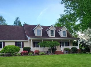 371 Fall Mountain Rd, Bristol, CT 06010