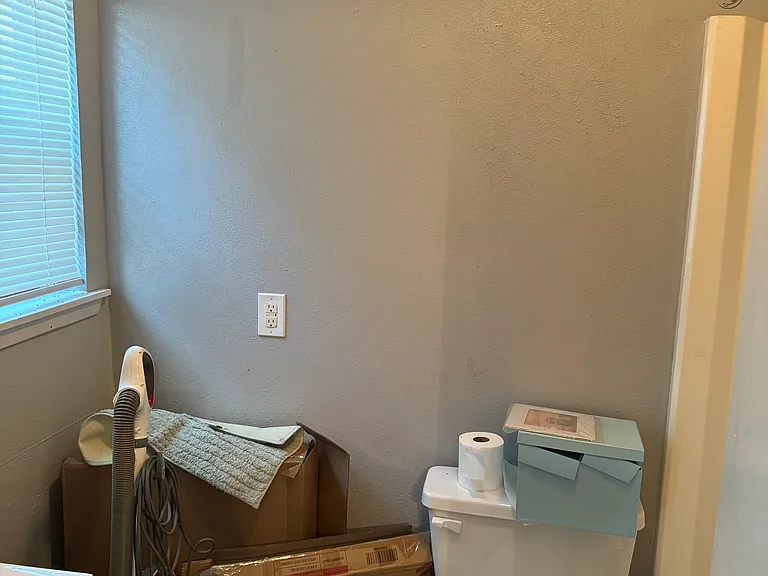 1108 Autumn Cir #B — Photo 7