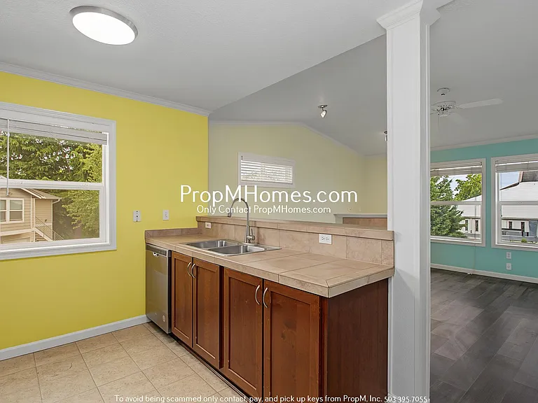 15064 NW Central Dr #1302 — Photo 7