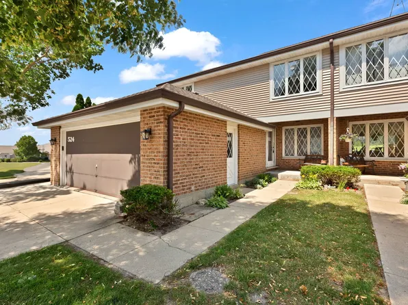 524 N Thornwood Dr #2, McHenry, IL 60050