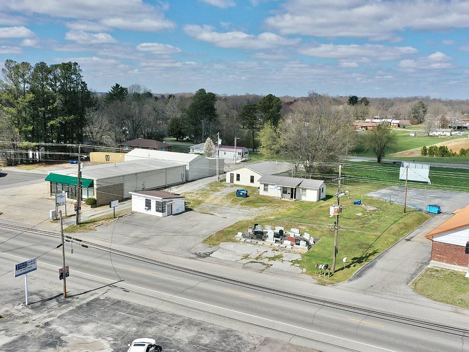 313 Main St, Cadiz, KY 42211 MLS 11166885 Zillow