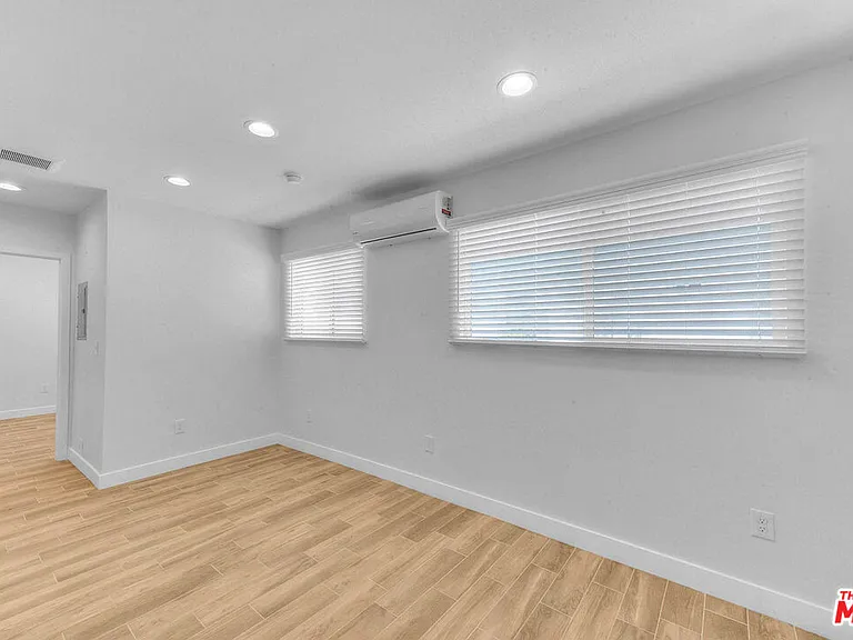 2820 Liberty Blvd #D — Photo 10