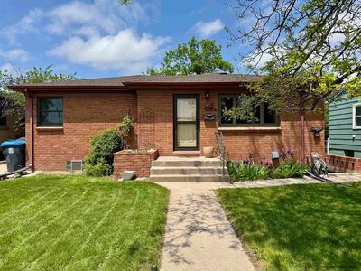 1942 E 18th St, Cheyenne, WY, 82001