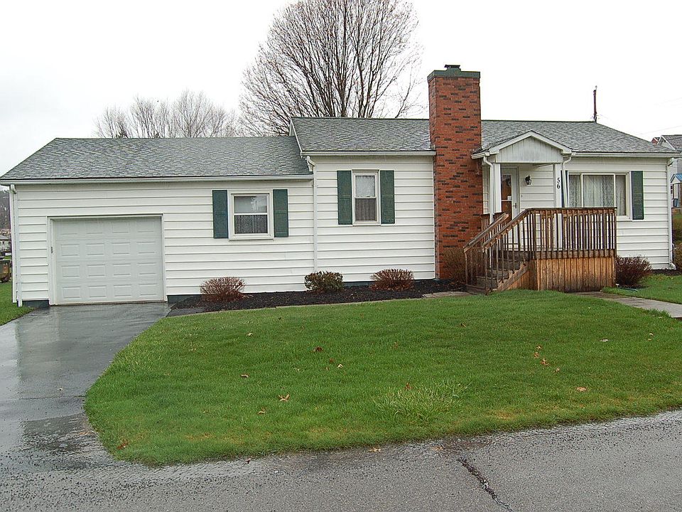 1st image of 56 1st St