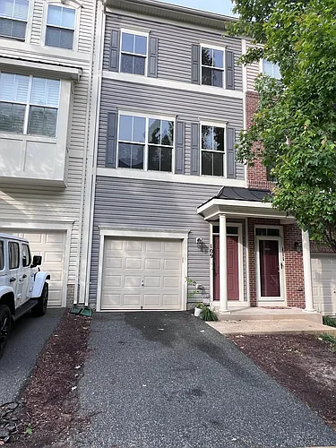 109 Saginaw Dr Photo 1