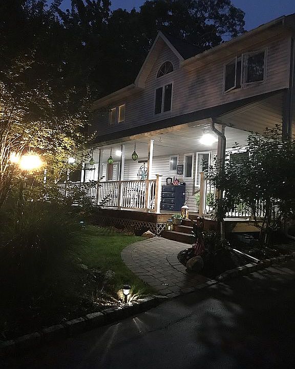 1st image of 132 Christian Ave
