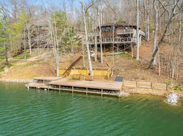 1009 Taos Ln, Sugar Grove, OH 43155