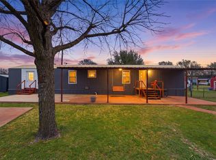 115 Saddle Horn Dr, Hewitt, TX 76643
