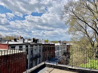182 8th Ave #3R, Brooklyn, NY