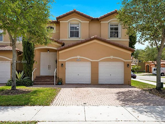 3rd image of 8373 NW 113th Psge