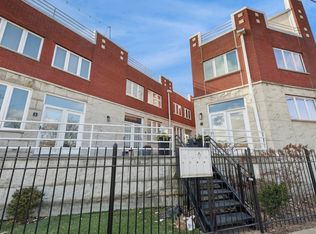 2319 N Hamilton Ave APT 4, Chicago, IL 60647